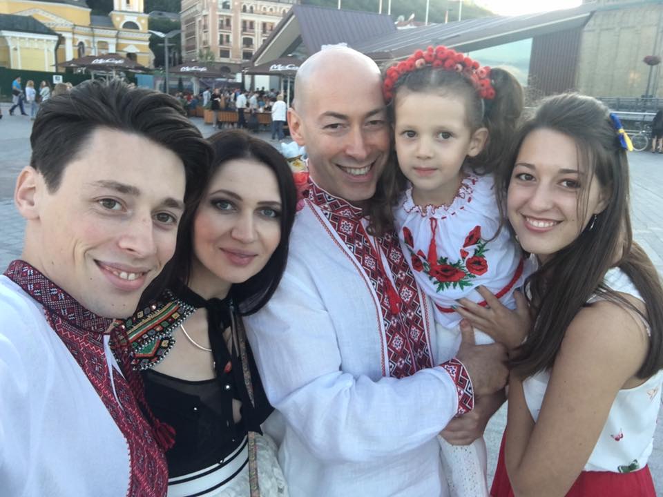 @gordondmitry-511227