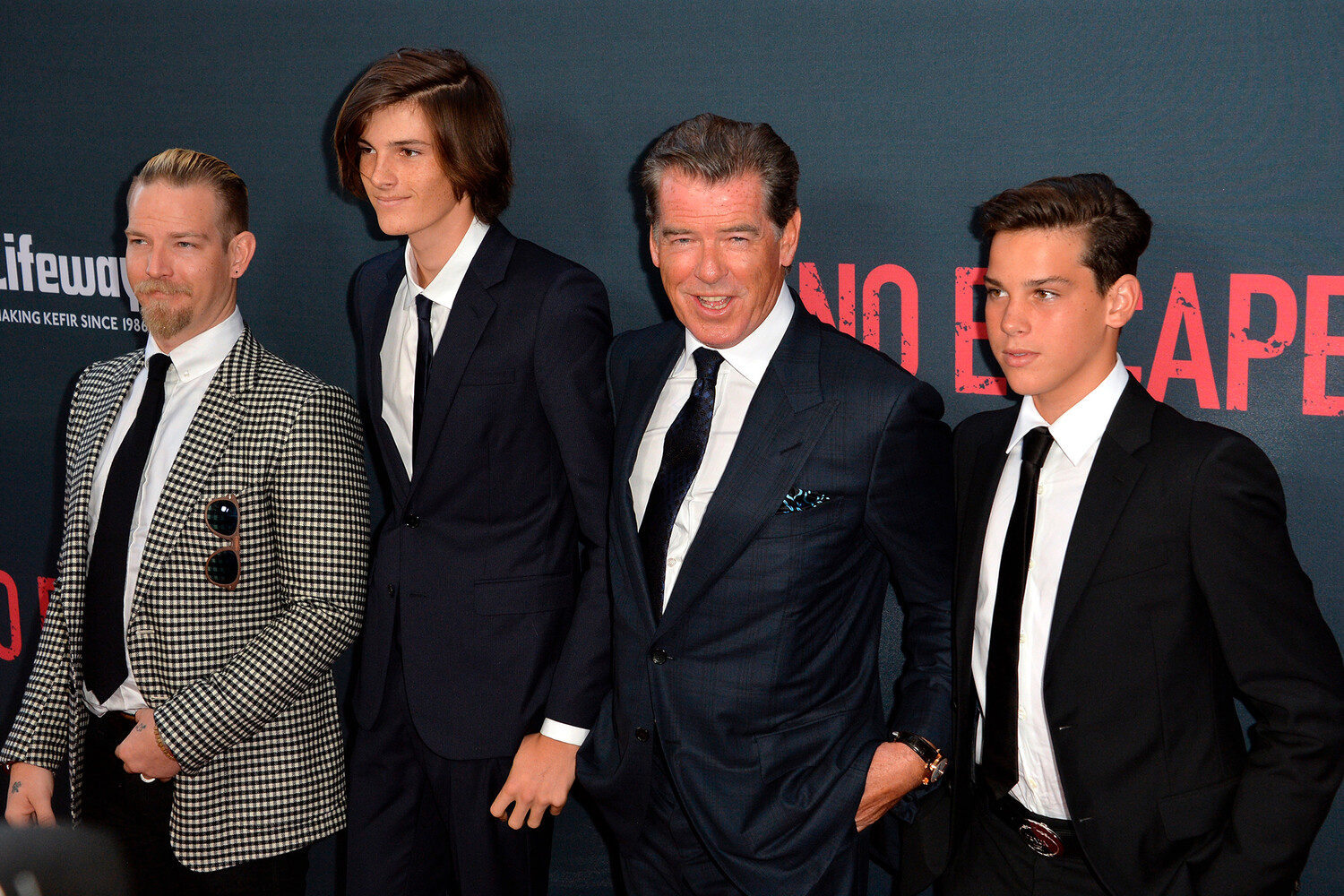 Дети Пирса Броснана — кто они и как выглядят, что делают ?