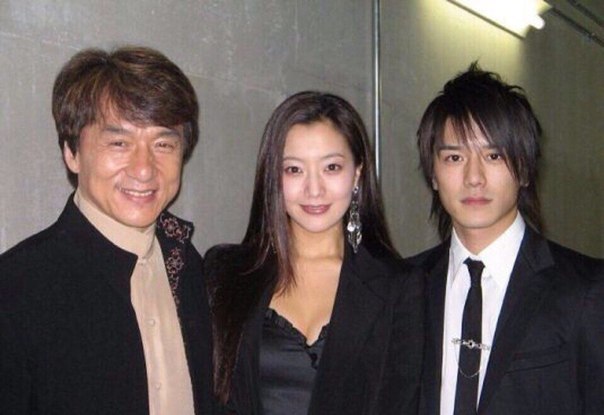 Дети Джеки Чана — кто они и как выглядят, что делают ?