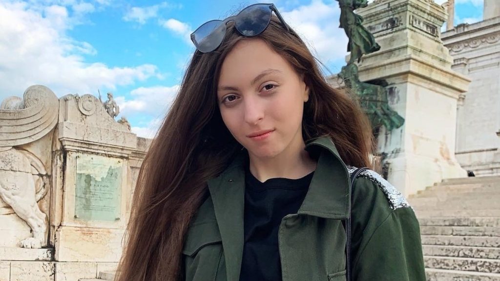 Дочка Поляковой: биография, личная жизнь и творческий путь