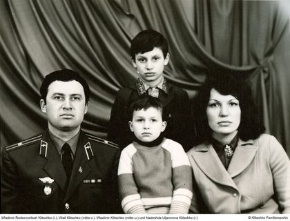 Настоящая Фамилия Кличко: происхождение, биография и карьера братьев-боксеров