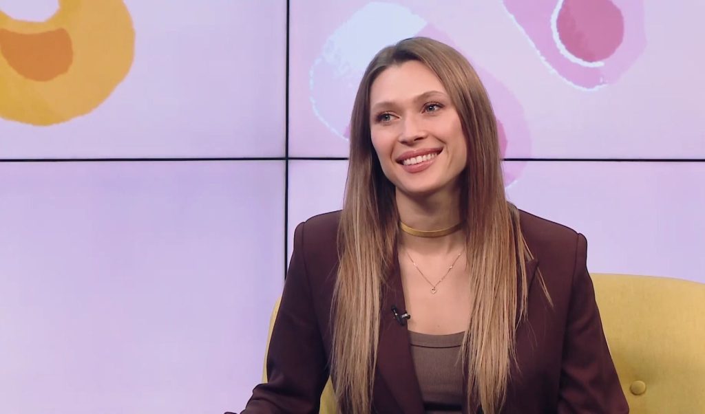 Олена Світлицька Особисте Життя: Біографія, Кар'єра і Сімейні Деталі