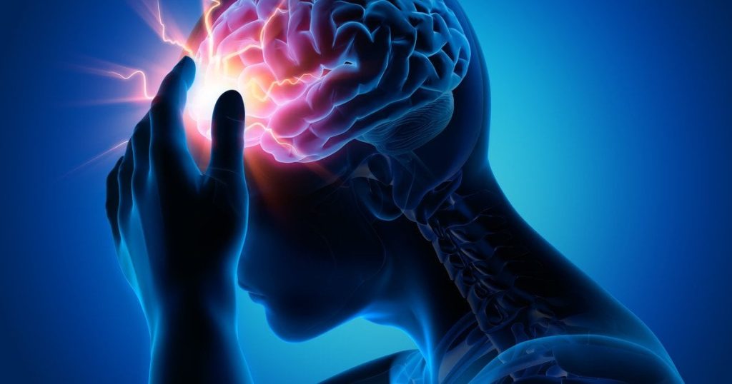 Що може означати головний біль, схожий на удар грому: знання цих симптомів може врятувати ваше життя